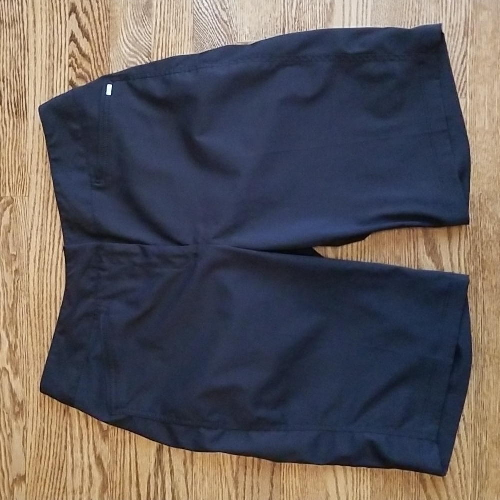 (8) Tail Classic Black Athleisure Shorts Golf Sporty Activewear Athletic Sport